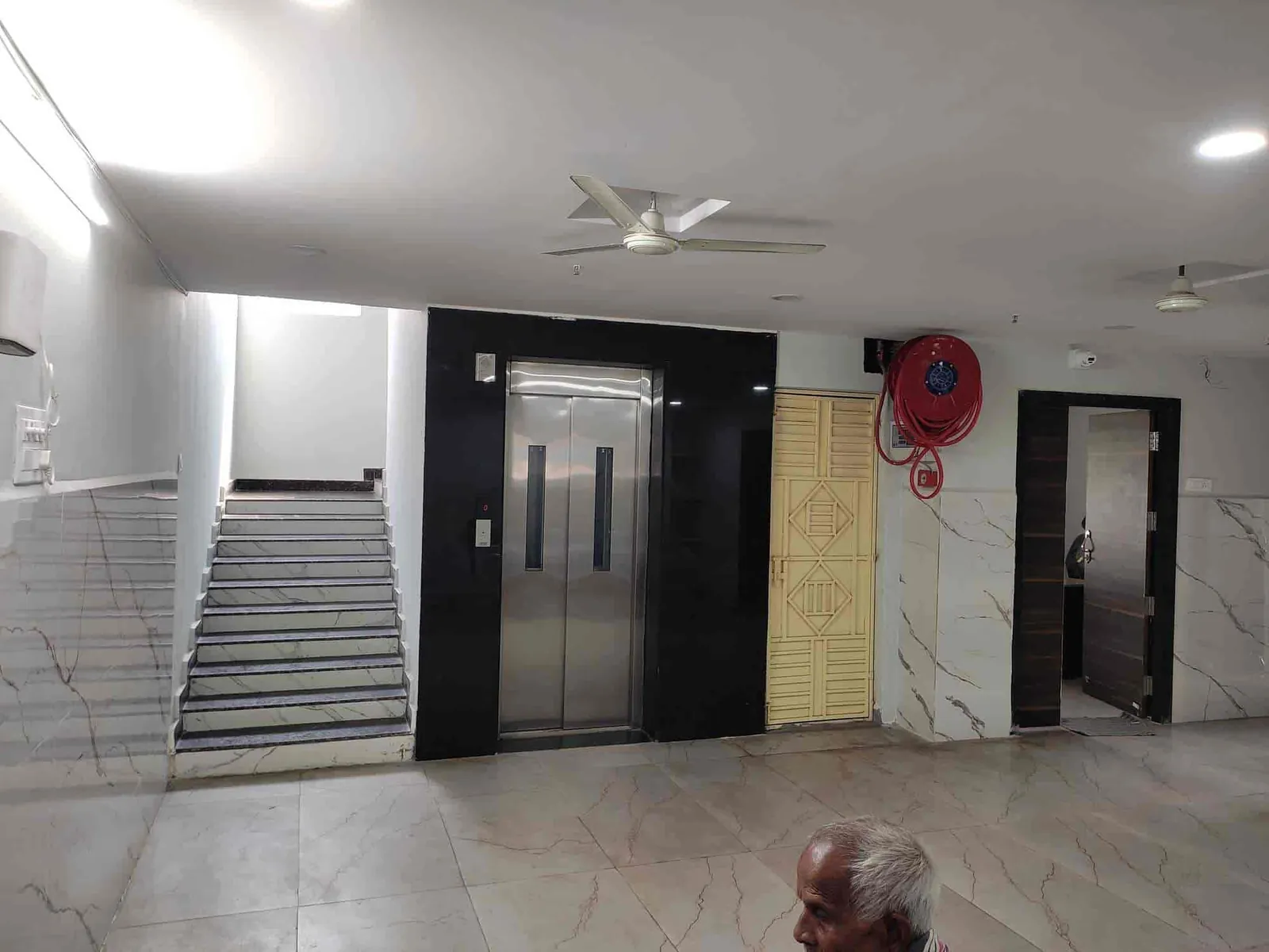 Sri Aadhya Hospital interior
